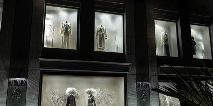 Η Γλυφάδα ντύνεται γιορτινά στο λαμπερό EPONYMO