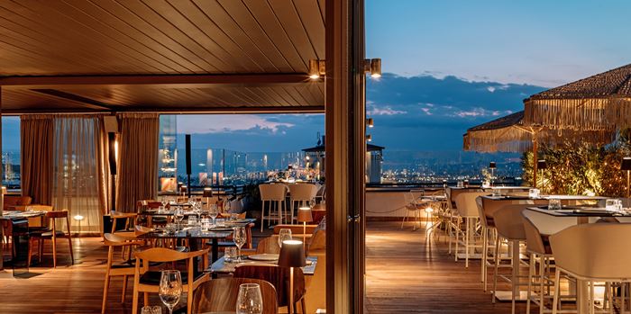 Ρομαντική Απόδραση στην Αθήνα: Γιορτάστε την ημέρα του Αγίου Βαλεντίνου στα Brown Hotels