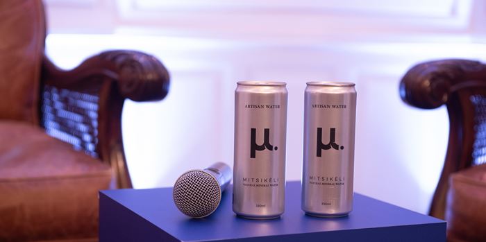 μ. Artisan Water: Tο πρώτο ελληνικό νερό σε 100% ανακυκλώσιμη συσκευασία