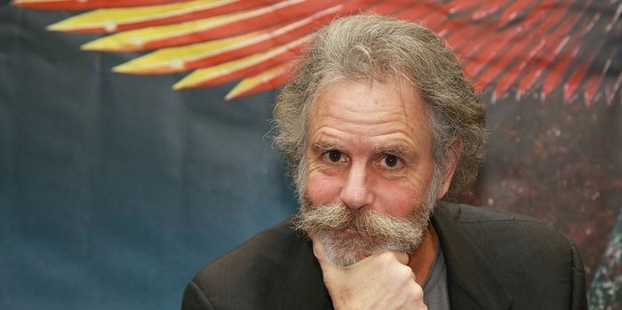 Έφυγε από τη ζωή ο Bob Weir, συνιδρυτής των Grateful Dead