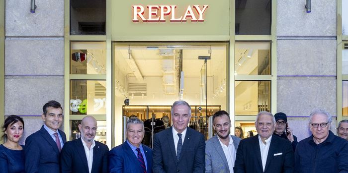 Εγκαίνια 2 νέων καταστημάτων Brooks Brothers &amp; Replay στην καρδιά της Θεσσαλονίκης
