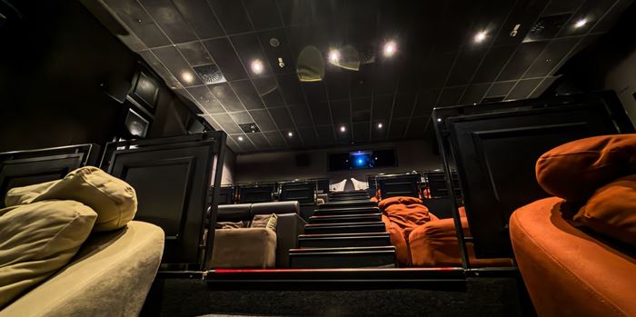 Οι 10 πιο εμπορικές ταινίες στα ελληνικά σινεμά-Πόσα εισιτήρια κόπηκαν το 2025