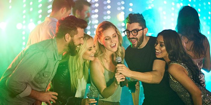 Με αυτά τα φορητά ηχεία θα στήσεις το τέλειο πάρτι