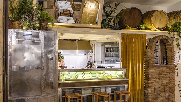 Η Ταβέρνα των Φίλων