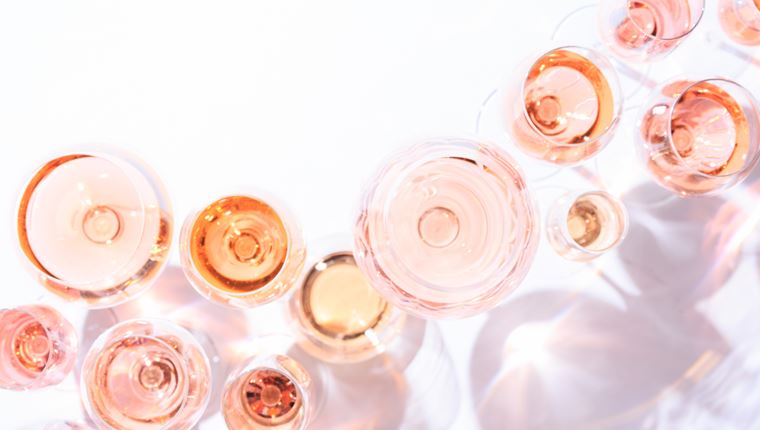 Ροζέ, το πιο καλοκαιρινό κρασί