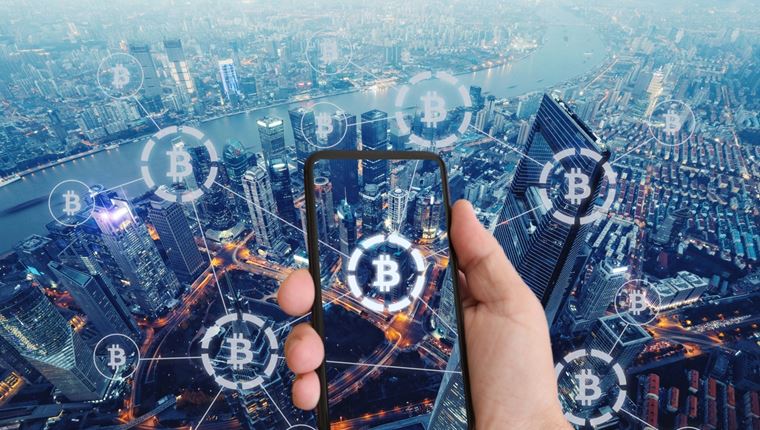 Ποιος είναι o CEO των Crypto και γιατί κινδυνεύει με δίωξη για απάτη;