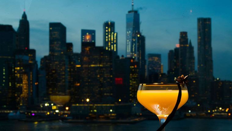 Tο bar του Μπρούκλιν που εύκολα θα έπιναν ποτό ο James Bond μαζί με τον James Dean