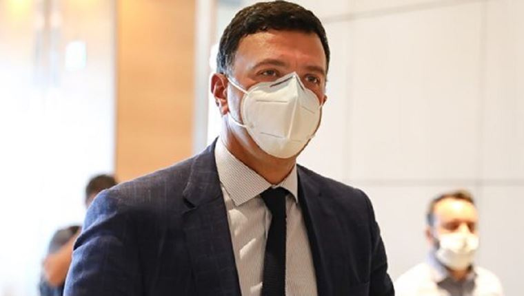 Στα 36 έτη ο μέσος όρος ηλικίας όσων έχουν νοσήσει από κορονοϊό τον Αύγουστο