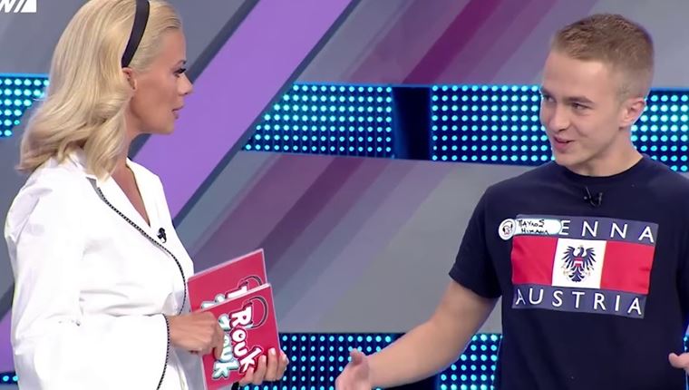 Όλοι μιλούν για τον παίκτη του Ρουκ Ζουκ που την 'έπεσε' στη Ζέτα Μακρυπούλια (βίντεο)