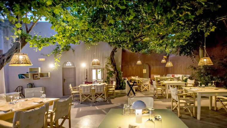 Ένα κορυφαίο εστιατόριο της Τήνου σερβίρει για ένα βράδυ στην Αθήνα
