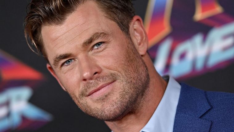Ο Chris Hemsworth είναι ο μεγαλύτερος θαυμαστής του Brad Pitt