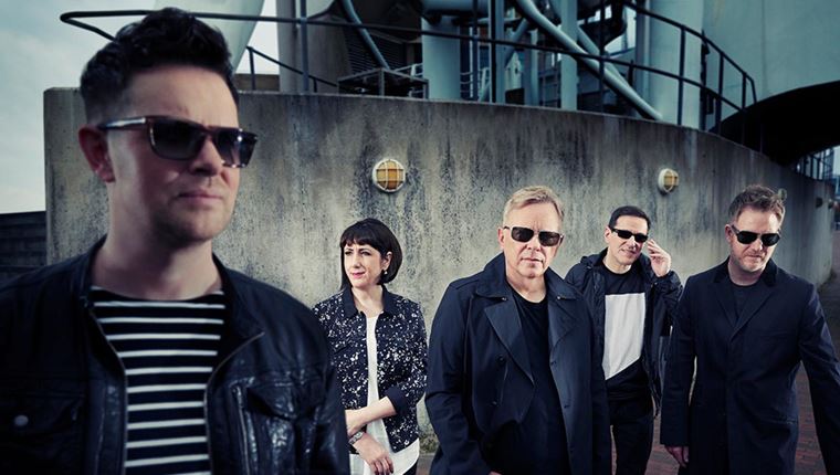 New Order: Pop μελωδίες, ηλεκτρονικά beats και η τρέλα του Madchester
