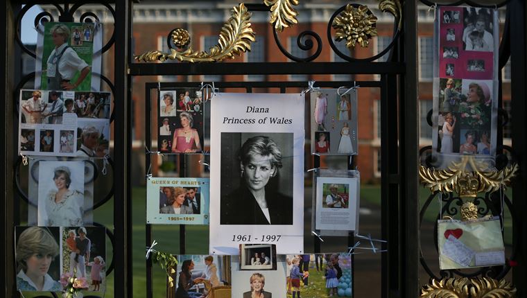 23 χρόνια από το τραγικό τέλος της πριγκίπισσας Νταϊάνα