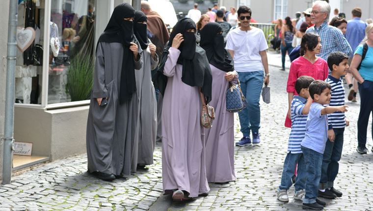 Η επιστροφή της μπούρκας στο Αφγανιστάν