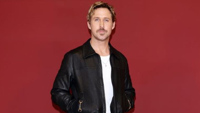 Αντιγράφοντας το μαύρο δερμάτινο jacket του Ryan Gosling