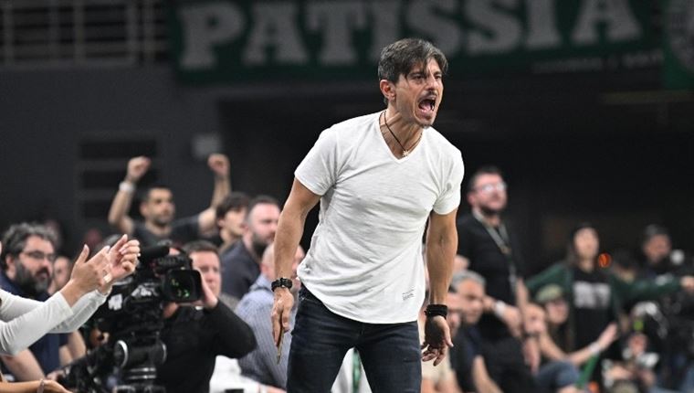 Τι σημαίνει το ΠΚΠΓ στη μπλούζα που φορούσε ο Δημήτρης Γιαννακόπουλος