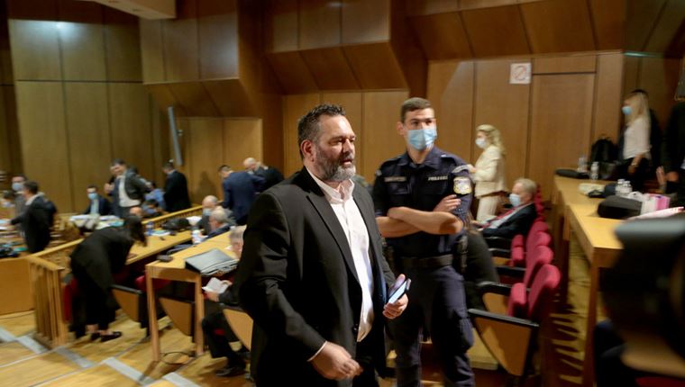 Οι συλλήψεις και οι μεταγωγές των μελών της Χρυσής Αυγής στη φυλακή