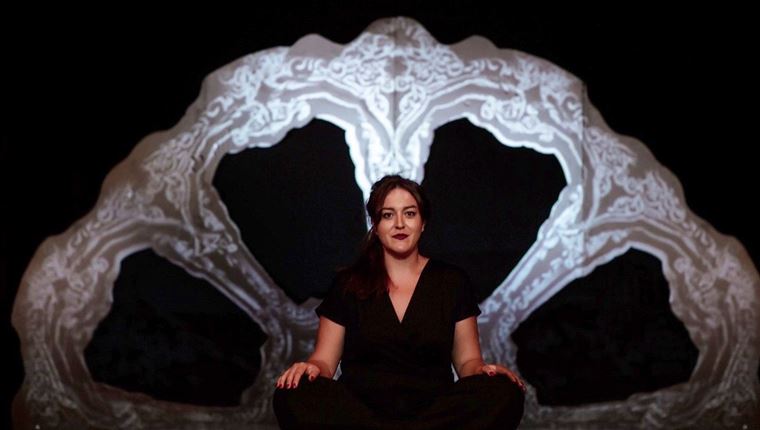 Η Κίρκη Καραλή θα παίζει με τον έρωτα μέχρι να περάσει η μπογιά του