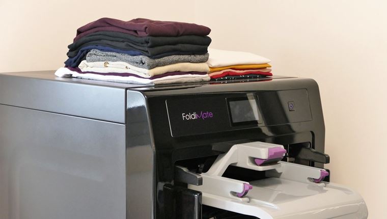 Το μηχάνημα που διπλώνει τα ρούχα ήρθε για να κάνει πιο εύκολη τη ζωή