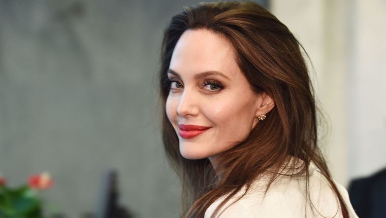 Angelina Jolie, η νέα Μαρία Κάλλας