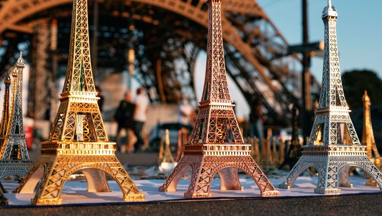 Ο λόγος που θα βαφτεί χρυσός ο Πύργος του Άιφελ