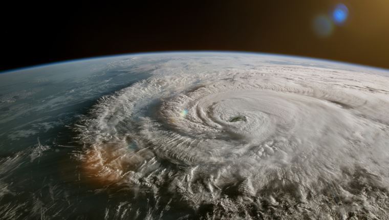 Ένα τρομακτικό βίντεο δείχνει τι συμβαίνει στο &#39;μάτι του κυκλώνα&#39;