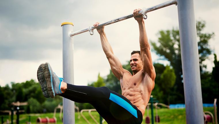 5 απλές ασκήσεις που καίνε (πολύ) λίπος