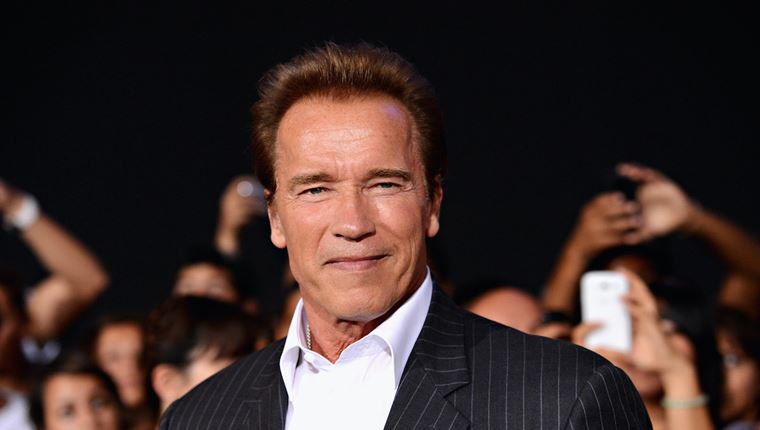 O Arnold Schwarzenegger ετοιμάζει κατασκοπευτική σειρά για το Netflix