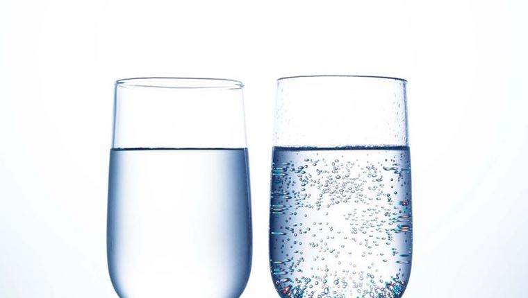 Μύθοι και αλήθειες για το ανθρακούχο νερό