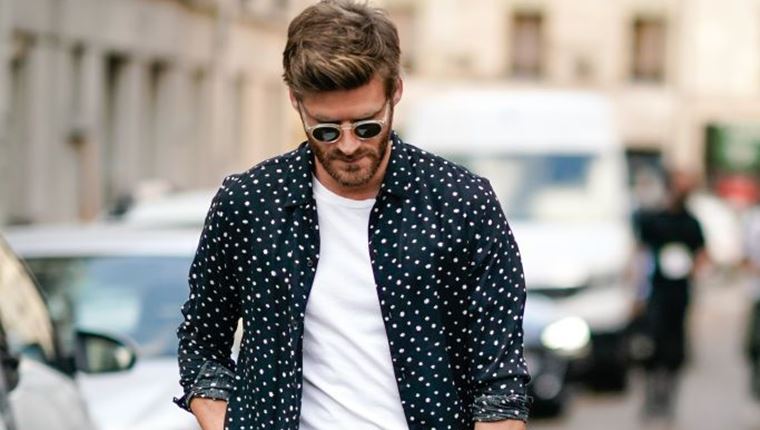 Γυαλιά ηλίου με στρογγυλούς φακούς