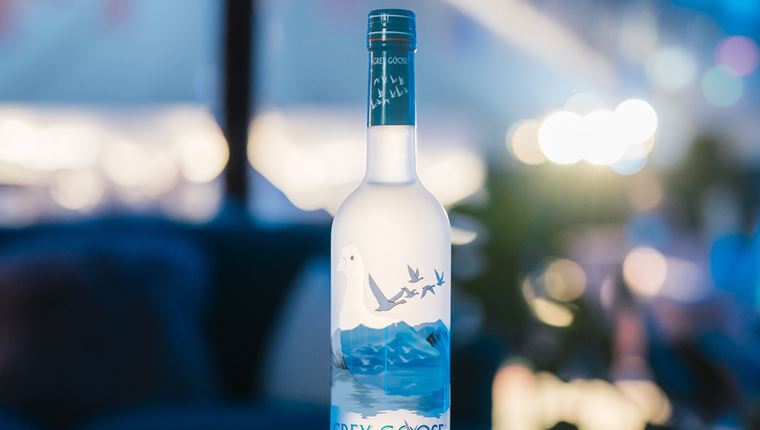 Απολαύσαμε παγωμένο Grey Goose Martini και μυηθήκαμε στα μυστικά του κάτω από τα Πυρηναία Όρη
