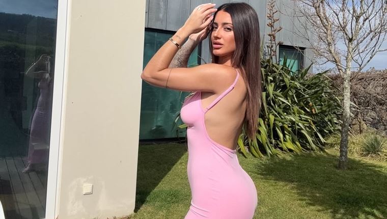 Ποια είναι η εντυπωσιακή Fati Vazquez, το 30χρονο μοντέλο που κάνει διακοπές με τον Lamine Yamal