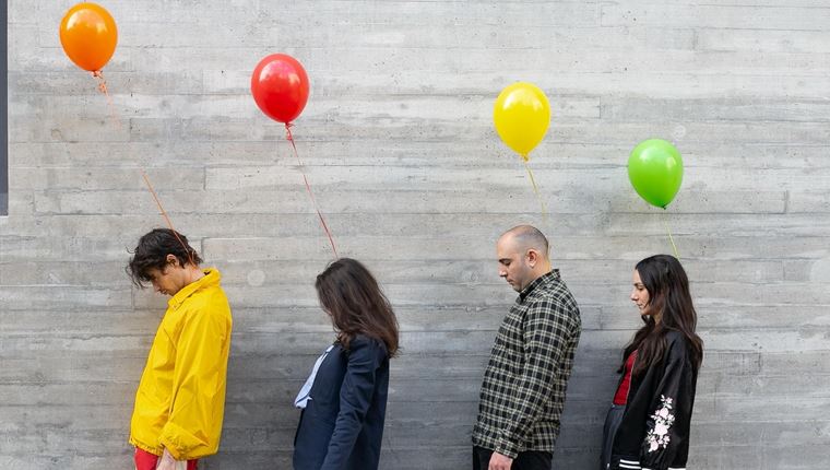 Τι σημαίνει να ζεις στην Αθήνα του 2024, εκεί γύρω στα 30;