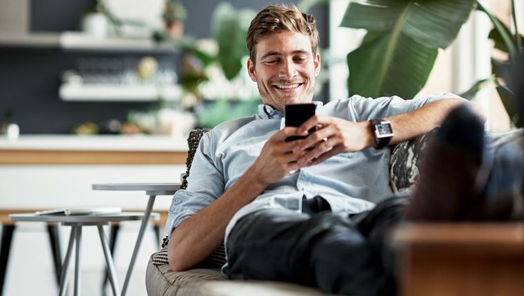 Πώς το texting επιβαρύνει την υγεία μας