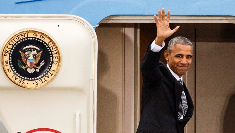 Ο Barack Obama μόλις μας έδωσε το κινητό του τηλέφωνο