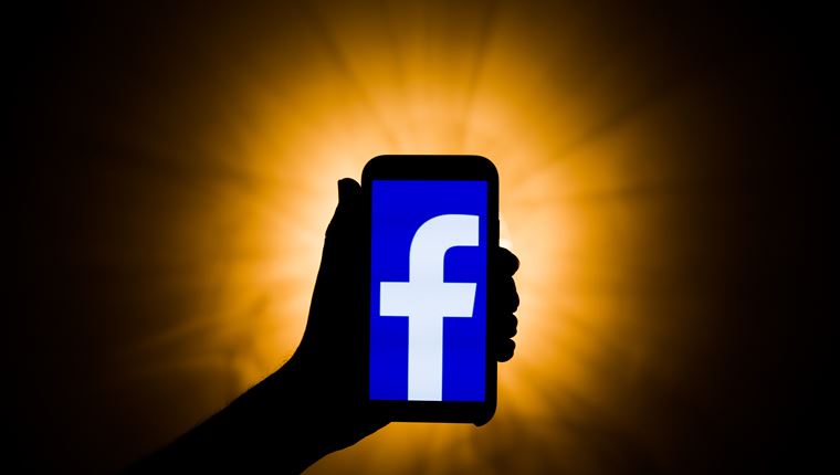 Ούτε το διαφημιστικό μποϊκοτάζ μπορεί να αγγίξει το Facebook