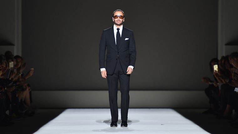 Τα looks που ξεχώρισαν από την κολεξιόν Άνοιξη/Καλοκαίρι 2019 του Tom Ford