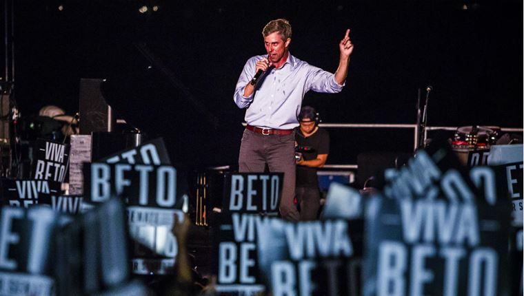 Ποιος είναι ο Beto O' Rourke που τον χαρακτηρίζουν "JFK του Τέξας";