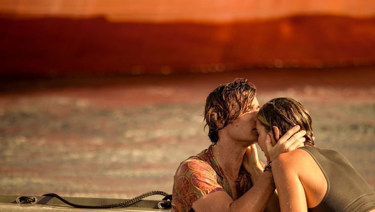 Όλοι βλέπουν το Outer Banks στο Netflix