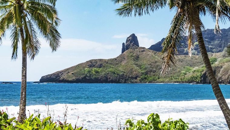 Ταξίδι στο πιο απομονωμένο νησί της γης