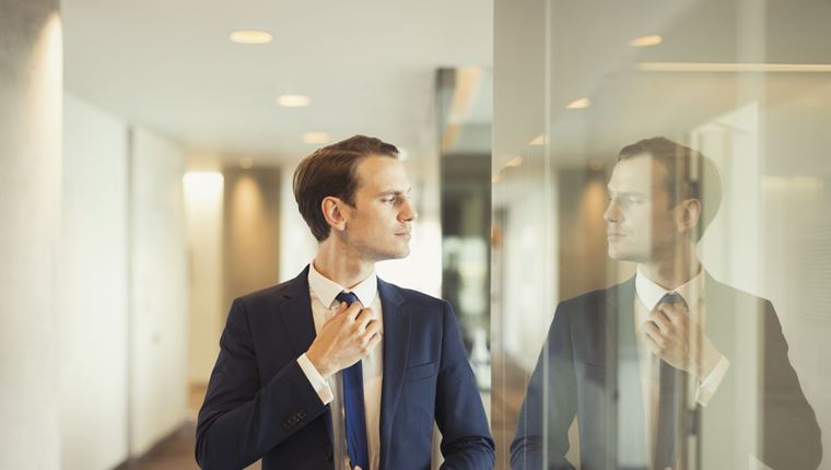 3 cult αξεσουάρ για κομψό office look