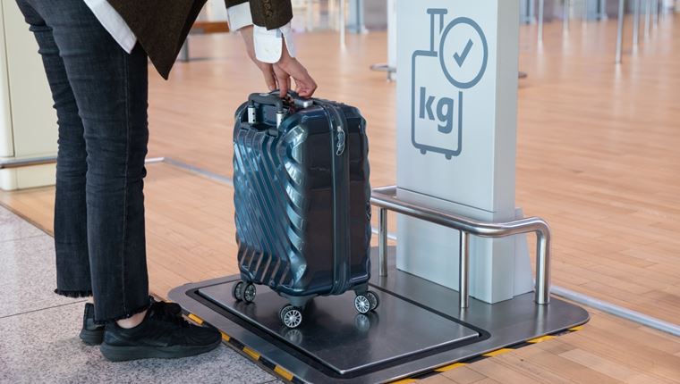 Τώρα η Air New Zealand ζυγίζει τους επιβάτες όπως τις χειραποσκευές