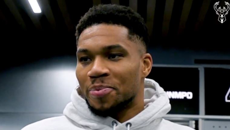 Γιατί ο Γιάννης Αντετοκούνμπο εμφανίστηκε με μαυρισμένο μάτι στη συνέντευξη τύπου μετά τους Kings