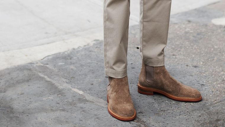 Σουέντ Chelsea boots φέτος και κάθε άνοιξη
