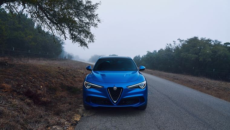 Η Alfa Romeo Stelvio δεν μοιάζει με κανένα άλλο SUV