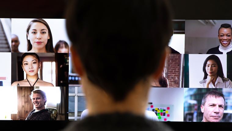 Πώς το Zoom εμπλέκεται στον "ψυχρό πόλεμο" ΗΠΑ-Κίνας