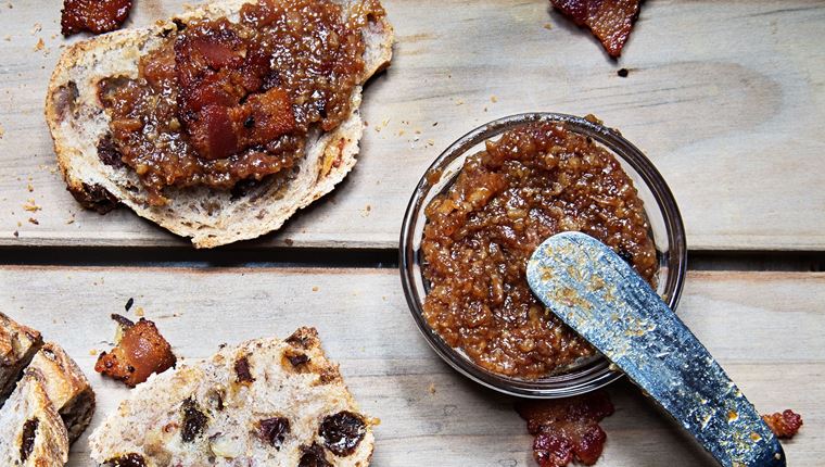 Έτσι θα φτιάξεις μαρμελάδα μπέικον με bourbon