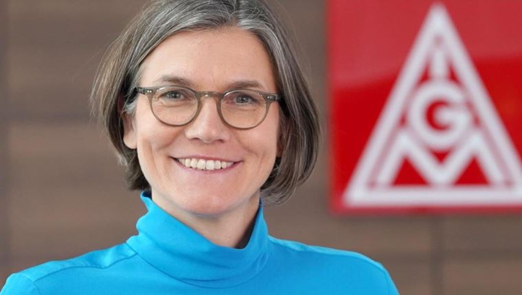 Christiane Benner, η γυναίκα που θέλει να δαμάσει τον Elon Musk