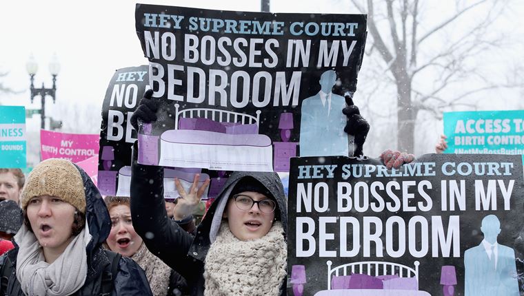 Ο Donald Trump μόλις καταπάτησε ακόμα πιο δυνατά τα γυναικεία δικαιώματα