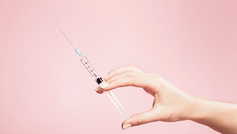 Μπορεί το αντιγριπικό εμβόλιο να μας προστατέψει από τον κορονοϊό;